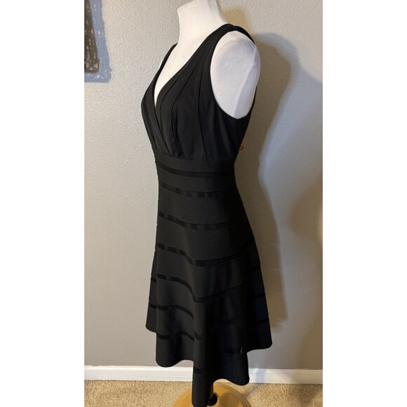 WHBM Dress 14 Black A Line V Front Back Sleeveless Stretch Mesh Trim - Picture 9 of 15
